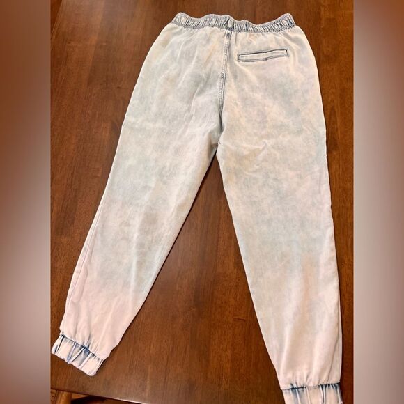 Abercrombie & Fitch Chambray Joggers Light Wash Soft Drawstring Denim Pants XS - Picture 4 of 5